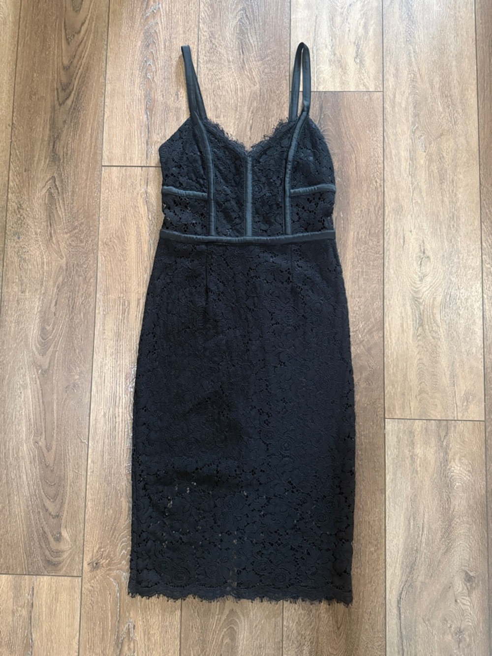 Express Black Lace Midi Dress